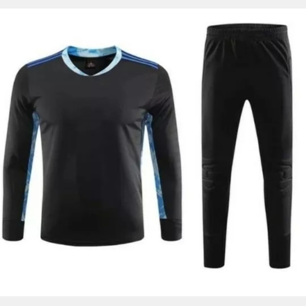 Goalkeeper jersey and pants size XL
